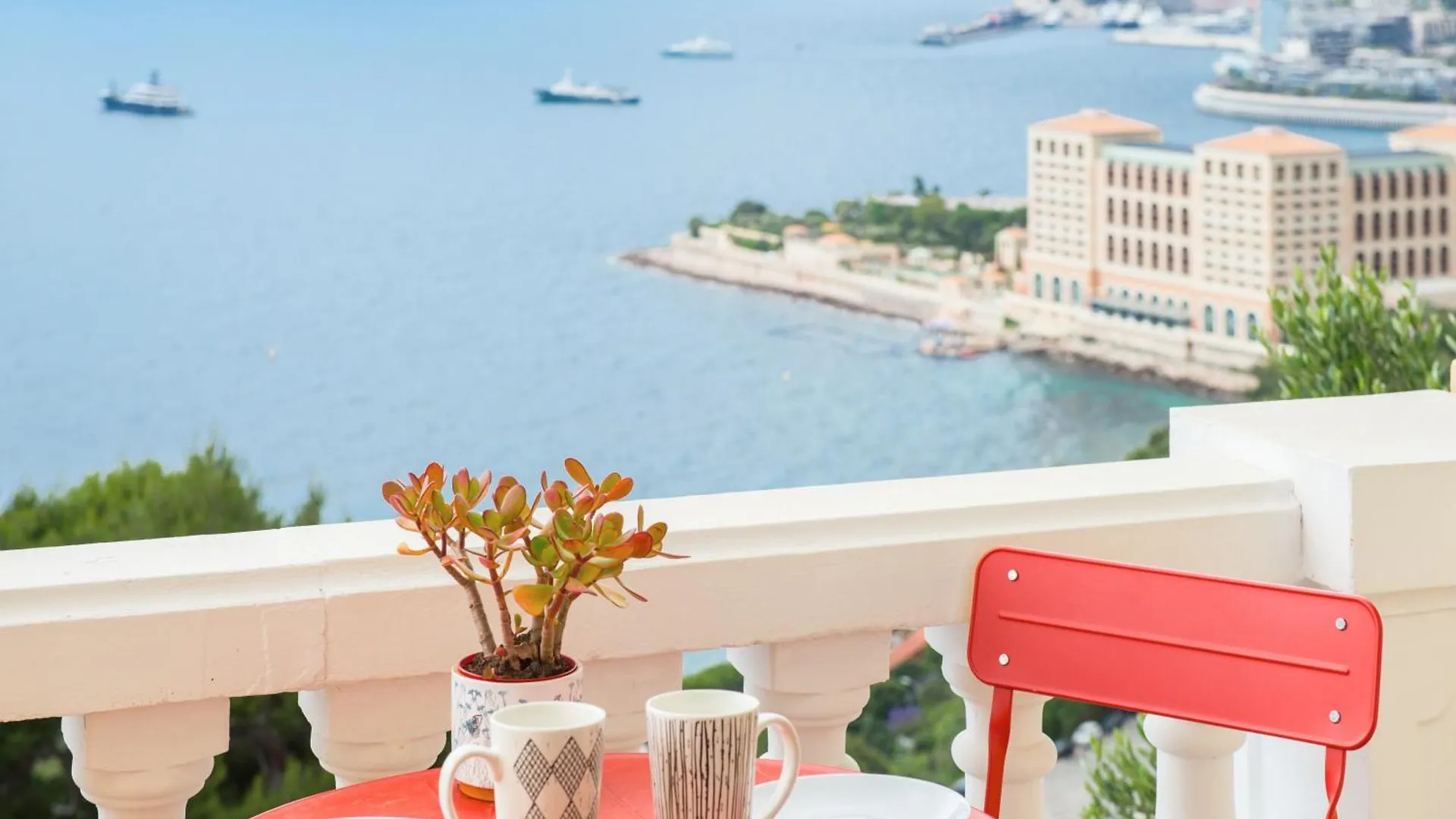 Somptueux 2 Pieces Vue Epoustouflante Mer -Parking Roquebrune-Cap-Martin Apartment