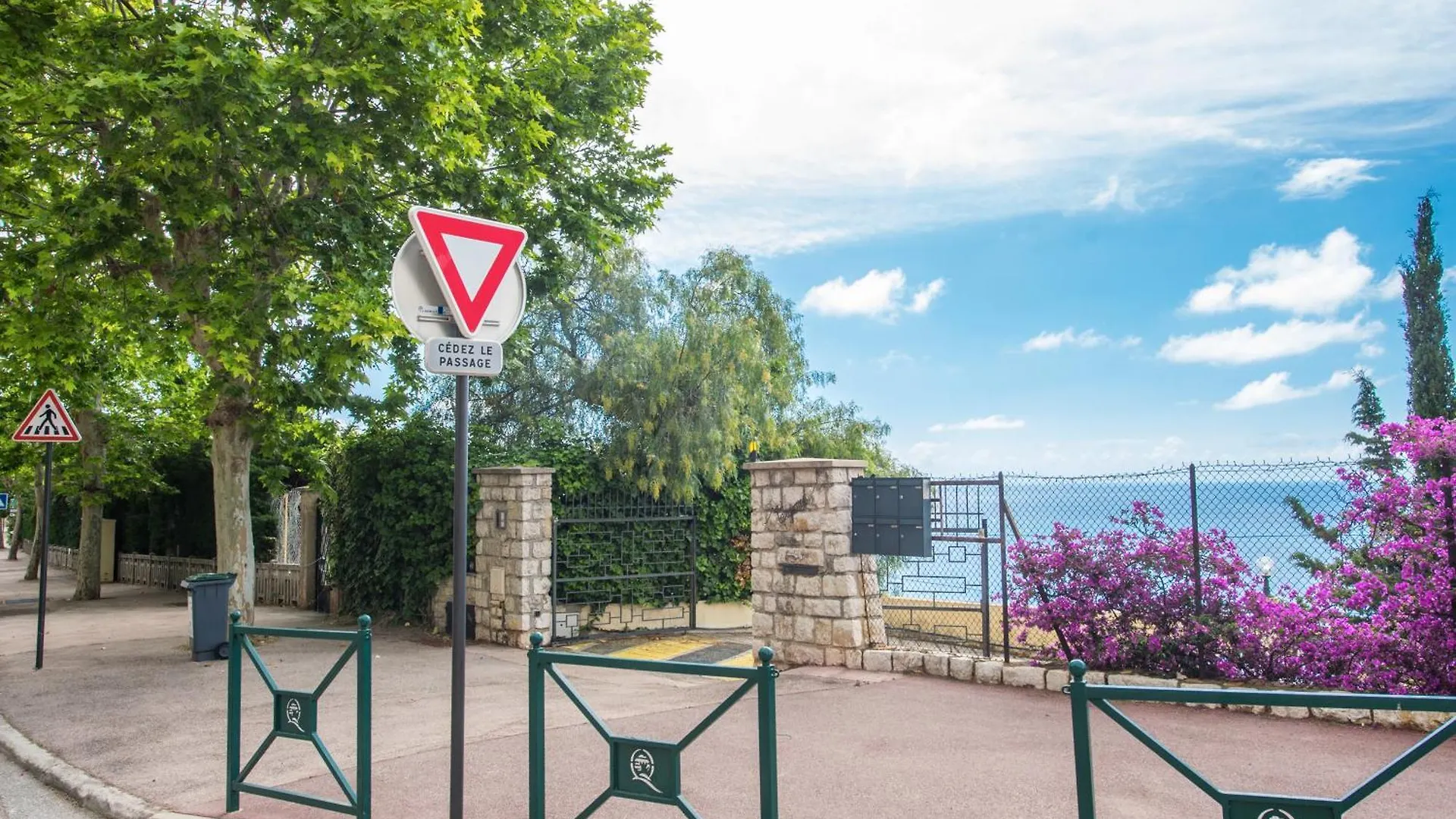 Somptueux 2 Pieces Vue Epoustouflante Mer -Parking Roquebrune-Cap-Martin 0*,